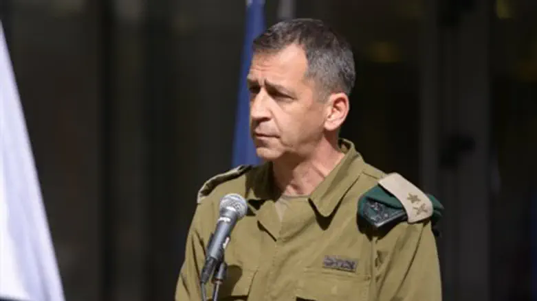 אלוף אביב כוכבי