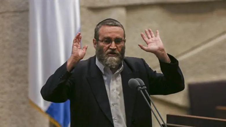 זועם במליאה. גפני