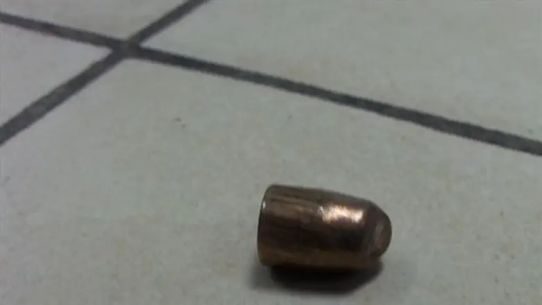 הקליע בביתו של קינג