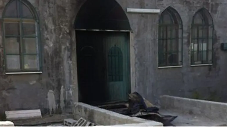 Mosque arson (file)