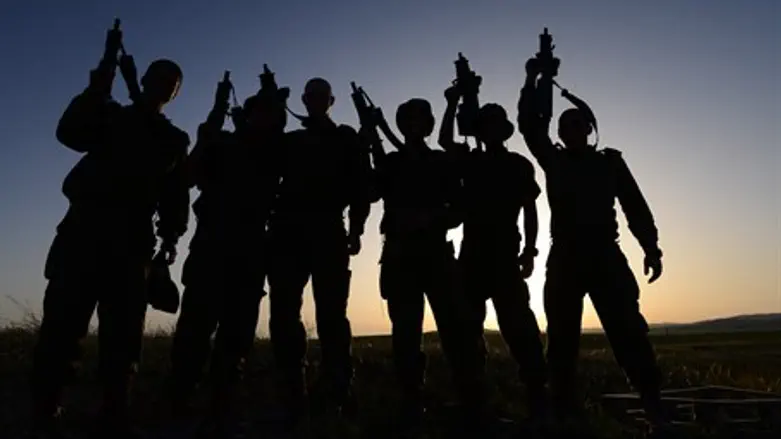 Who's enlisting - and from where?