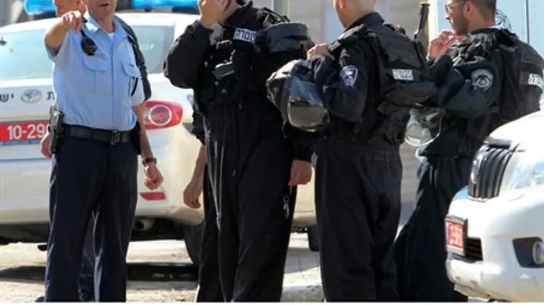 Полицейские на месте побоища