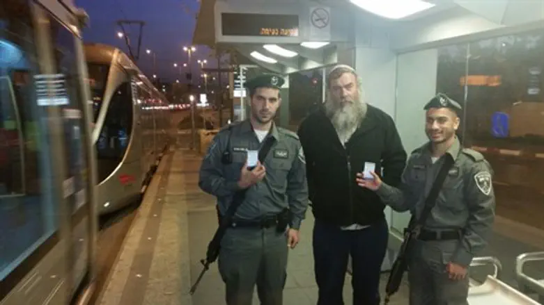 מידד מחלק את הפק"ל המשפטי