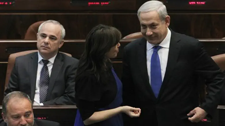 מאבק תודעתי. חוטובלי וחברים