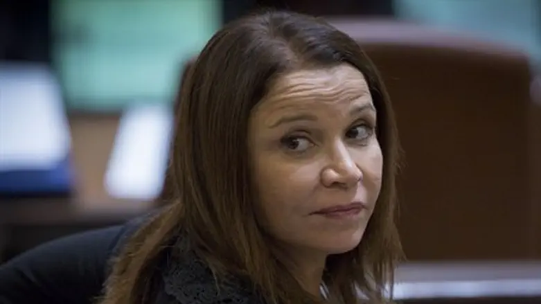 Шели Яхимович 