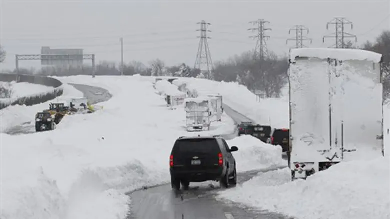 שלג כבד בבאפלו