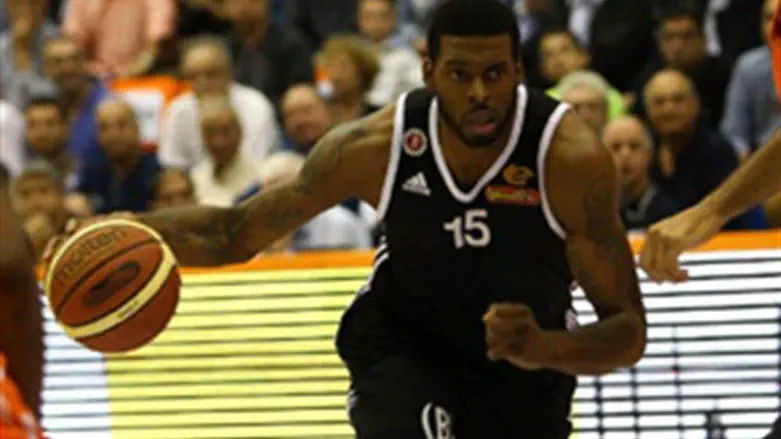 דונטה סמית'