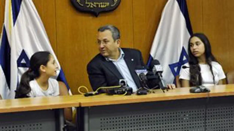 ברק והתלמידים היום בכנסת