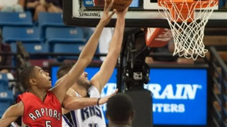 כספי בדרך לסל. משחק השיא בקריירה