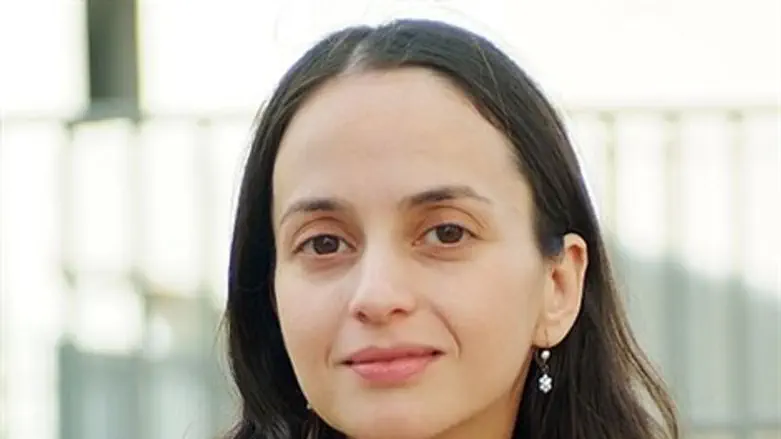 גילית חומסקי