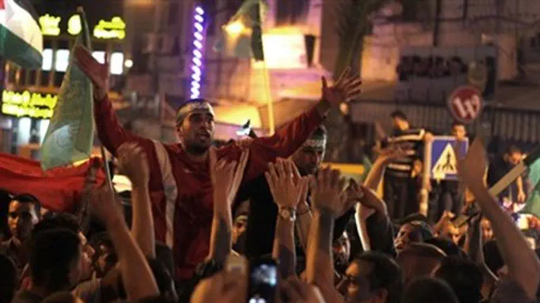 Чествование террористов в Рамалле