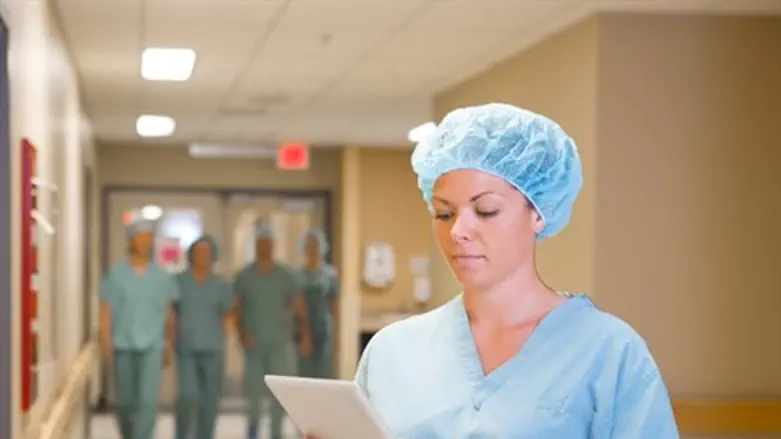 לא מכירים את ההיסטוריה הרגשית של היולדת