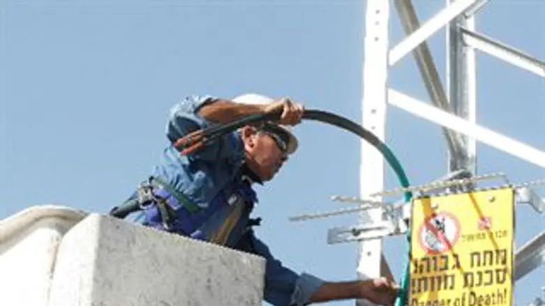 חברת החשמל. להוזיל מחירים