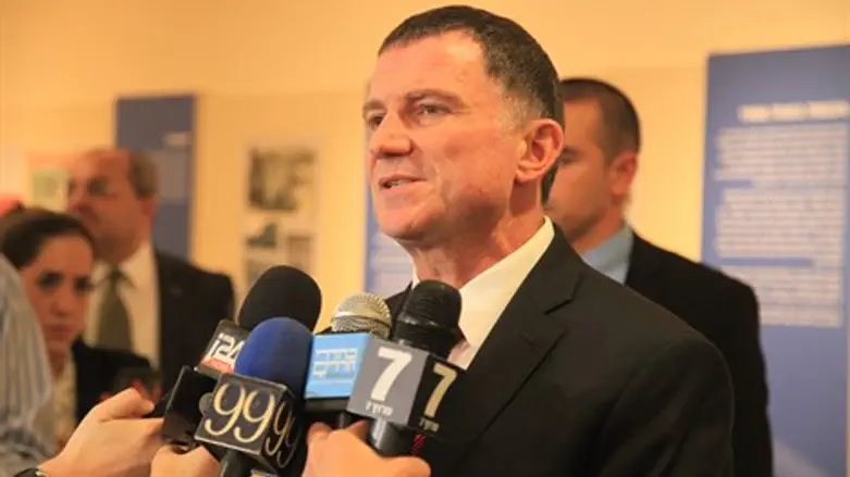 יולי אדלשטיין