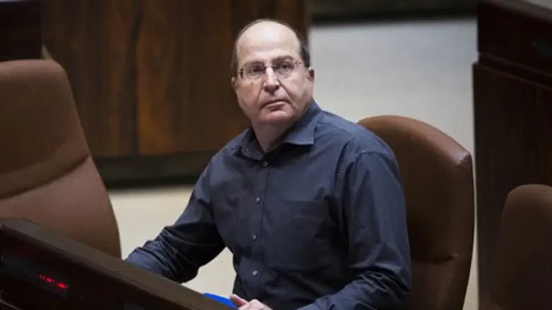 משה (בוגי) יעלון