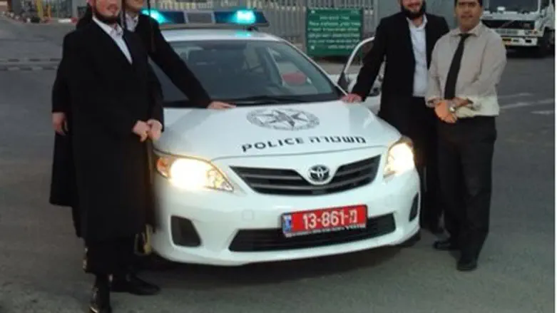 Hareidim volunteer in the police