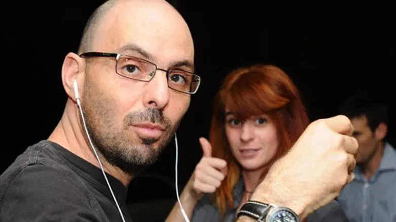 מתמודד. אלדד יניב