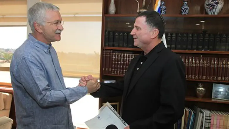 חסון ואדלשטיין. הבוקר