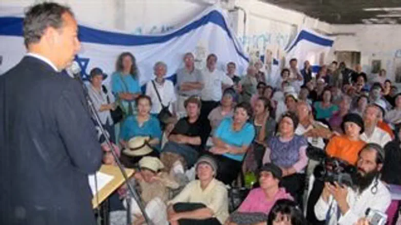 פיליפ קרסנטי בשדמה