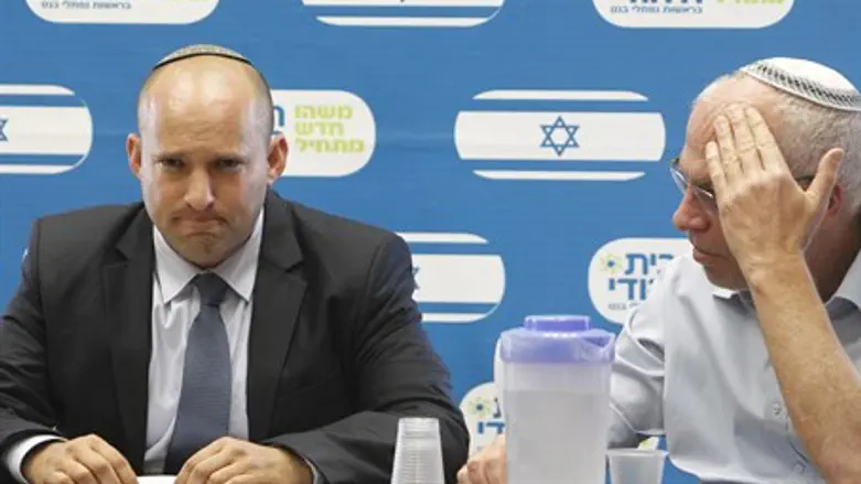 Naftali Bennett, Uri Ariel