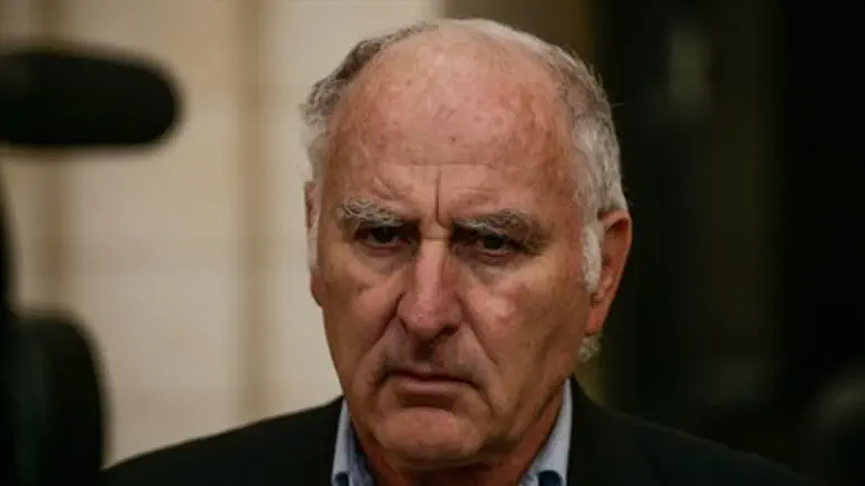 מאיר אינדור