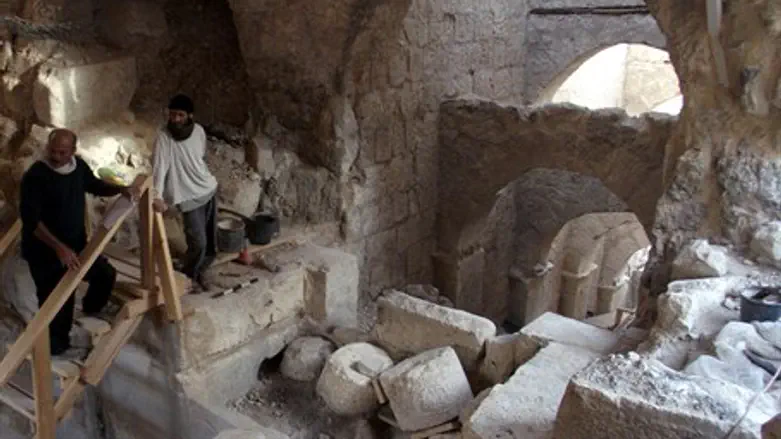 Herodian Hilltop Palace entry