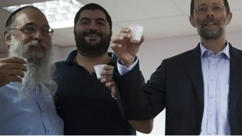 Shai Malka with MK Moshe Feiglin