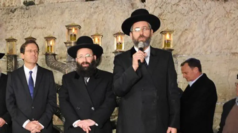 Herzog, Rabbi Rabinowitz and Rabbi Lau