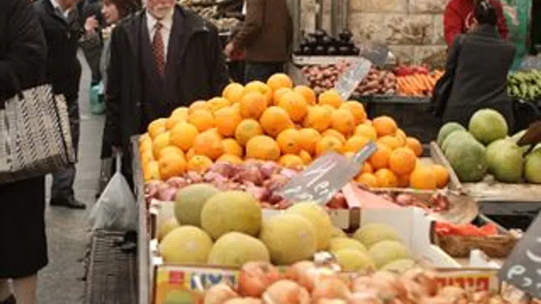 עלו. פירות טריים