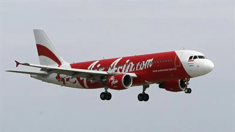 Новое ЧП с самолетом Air Asia