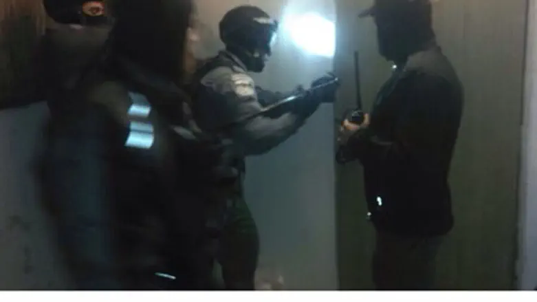 Police forces in Givat Amal
