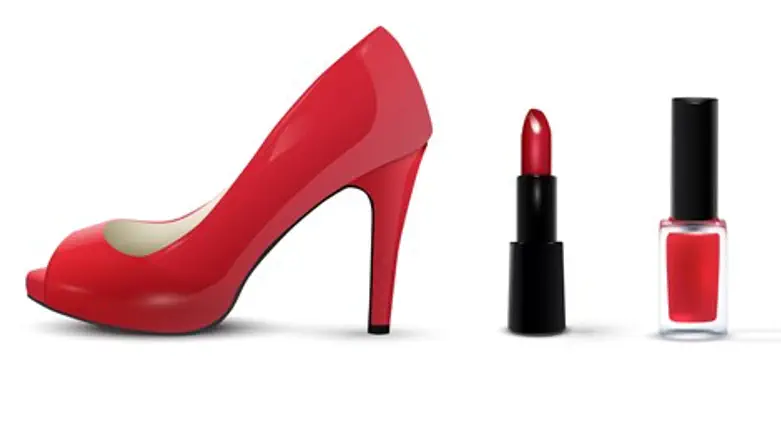 עקבים איפור אודם לק