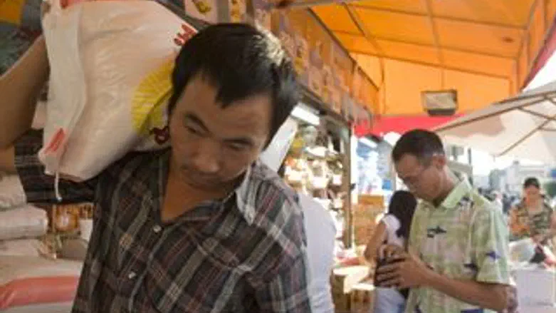 עובדים זרים. אילוסטרציה