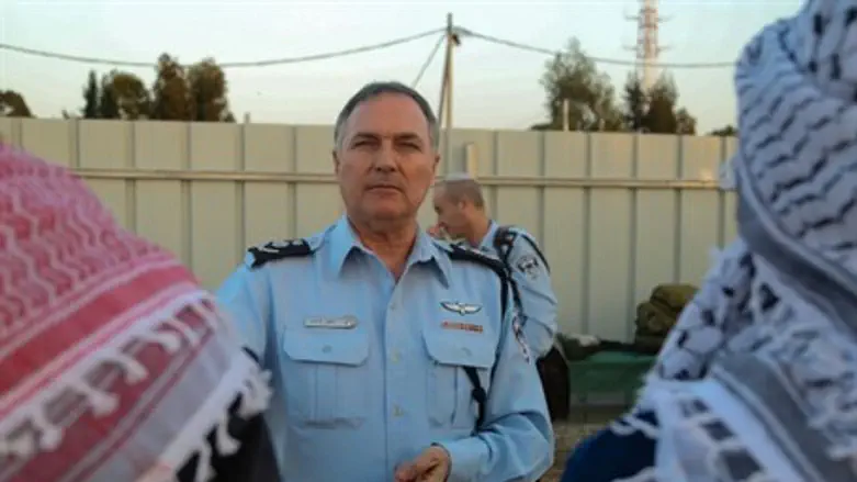 Йоханан Данино и солдаты-спецназа