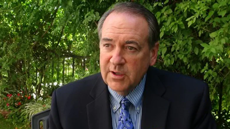 מייק האקבי בראיון לערוץ 7