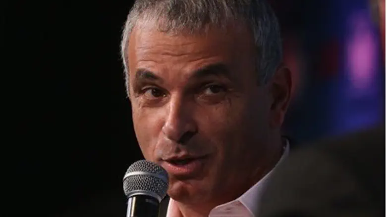 Moshe Kahlon