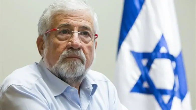 Amram Mitzna
