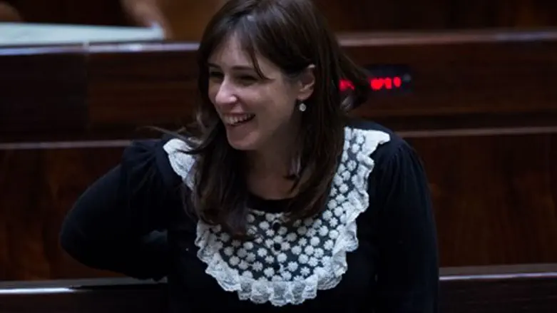 ציפי חוטובלי