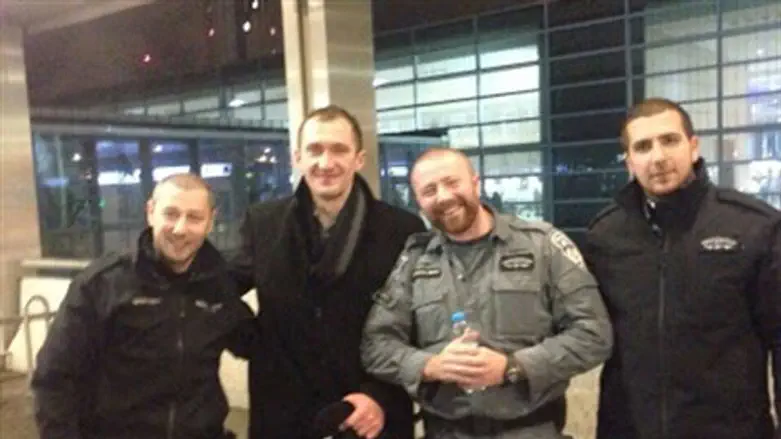 צילום מזכרת בנתב"ג