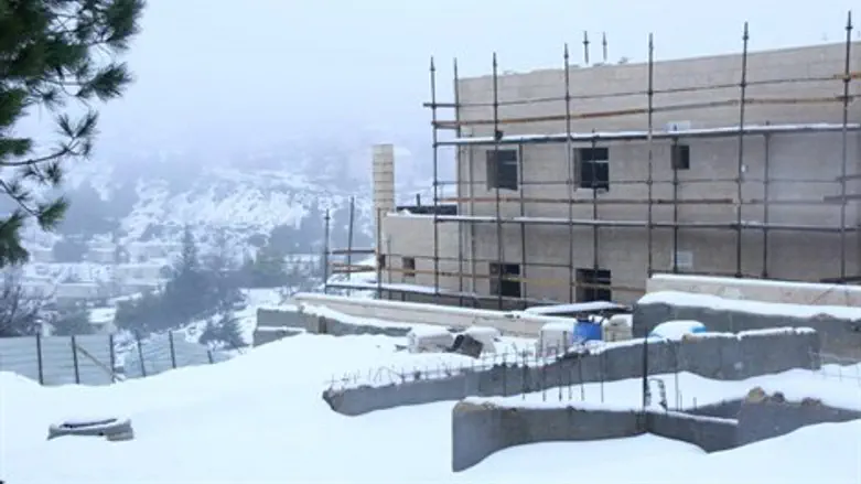 שלג בבית אל