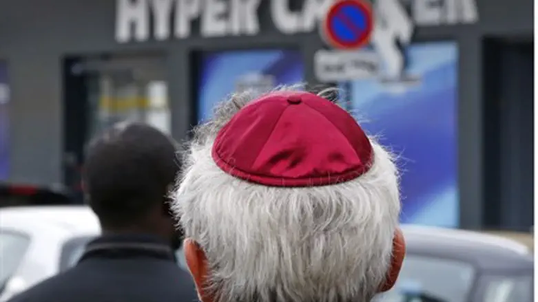 Not anti-Semitic - just random?