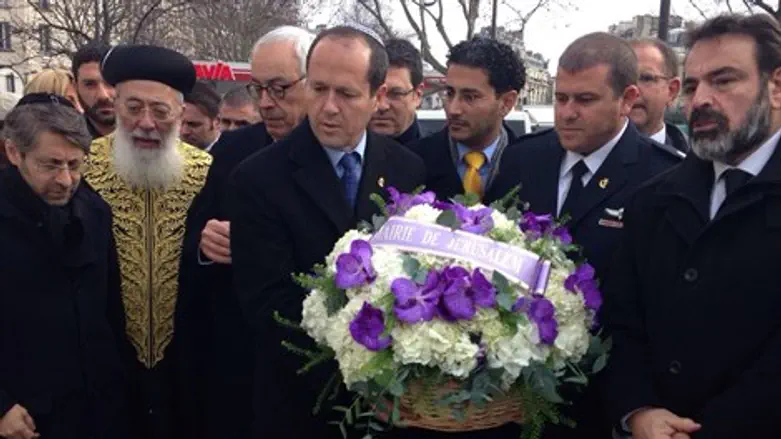 משלחת העיר ירושלים ב"היפר כשר"