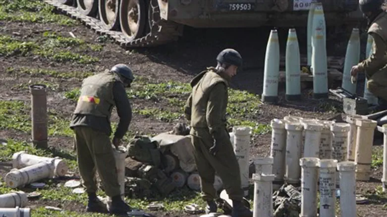 תותחנים בגבול לבנון