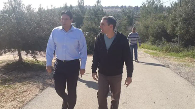 ח"כ דנון במכינת אלישע