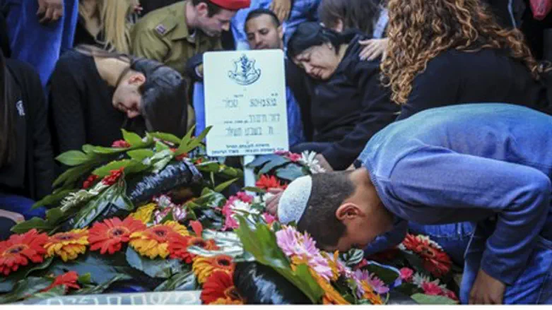 Family, friends mourn Dor Chaim Nini
