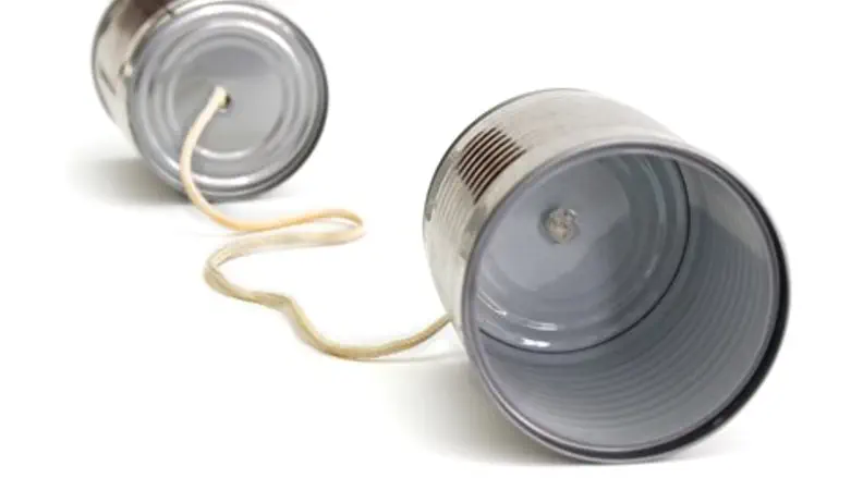 שומעים אותי? מבינים אותי?