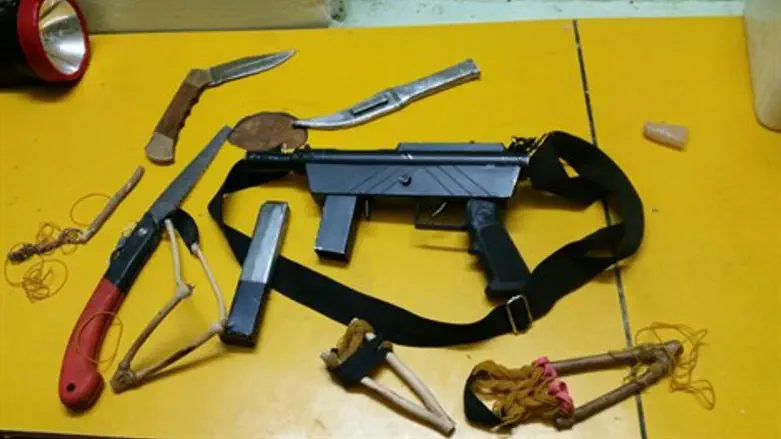 אמצעי הלחימה שנתפסו