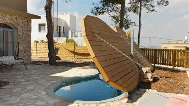 בריכה מיוחדת במינה