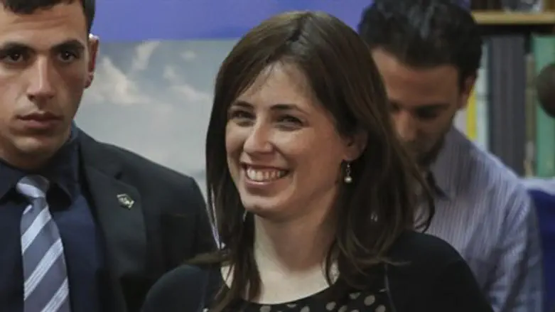 ציפי חוטובלי