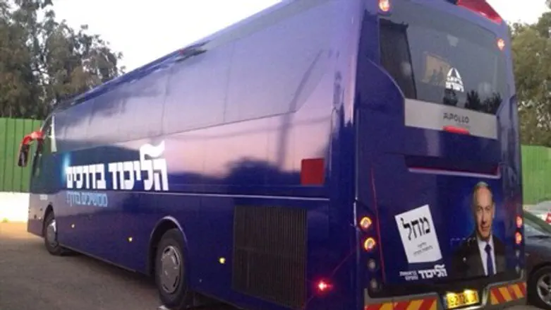 קורצים למתיישבים. "BB BUS''